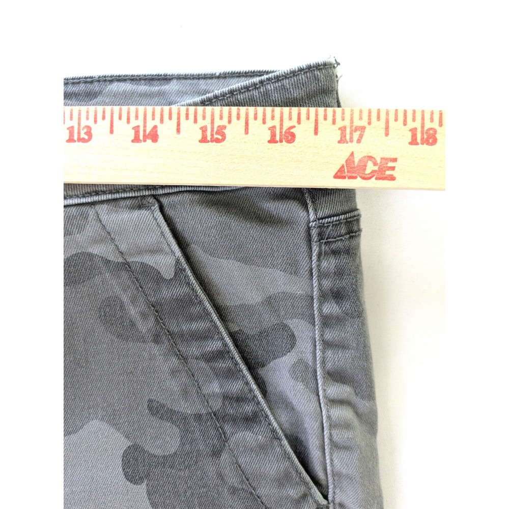 Seven7 Utility Ankle Skinny Pants Grey Camo Camouflage Size 12 (34x28) - Picture 5 of 6